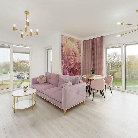 Fredry 2 Apartament Liliowy Kołobrzeg Buitenkant foto