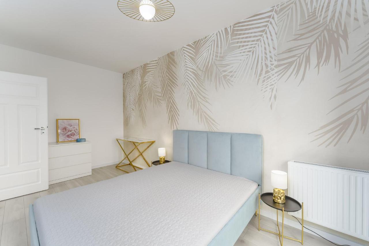 Fredry 2 Apartament Liliowy Kołobrzeg Buitenkant foto